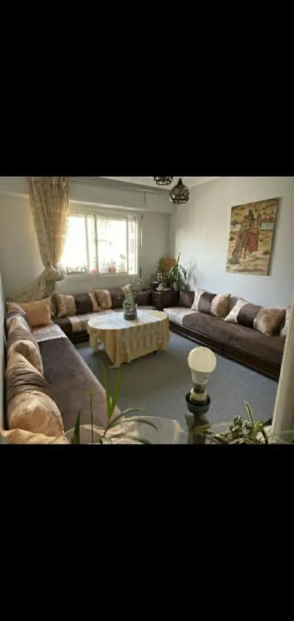 Appartement Partage Situee A Peu Pres Dix Minutes De La Plage Casablanca 0*,  Morocco